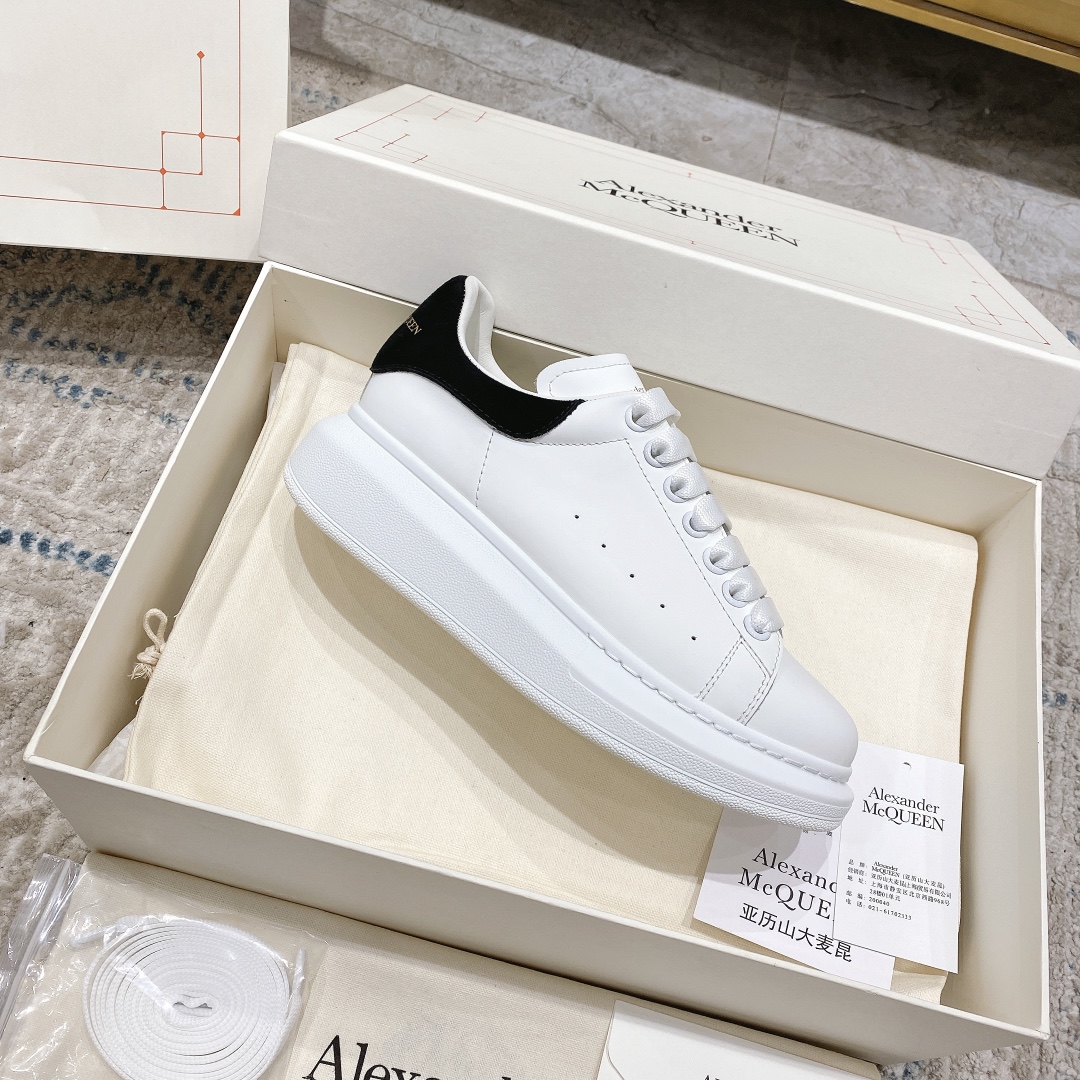 Women's high heels